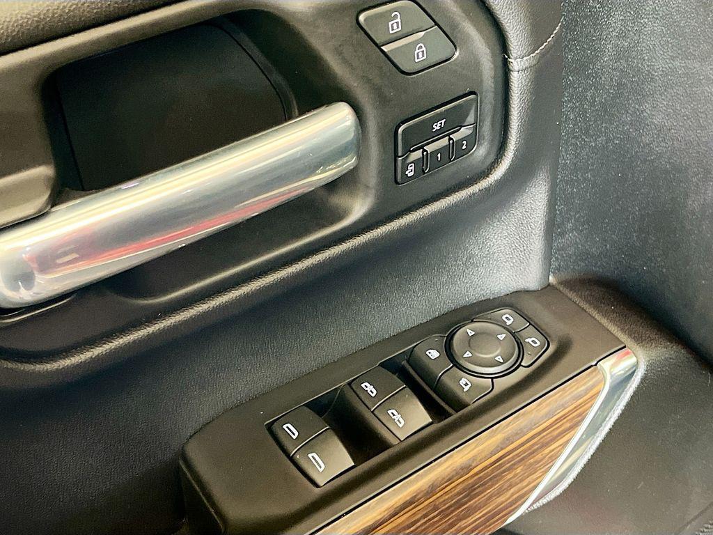 used 2021 Chevrolet Silverado 1500 car, priced at $36,000