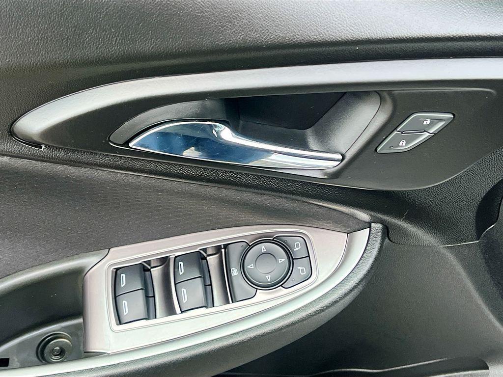 used 2020 Chevrolet Malibu car, priced at $14,200