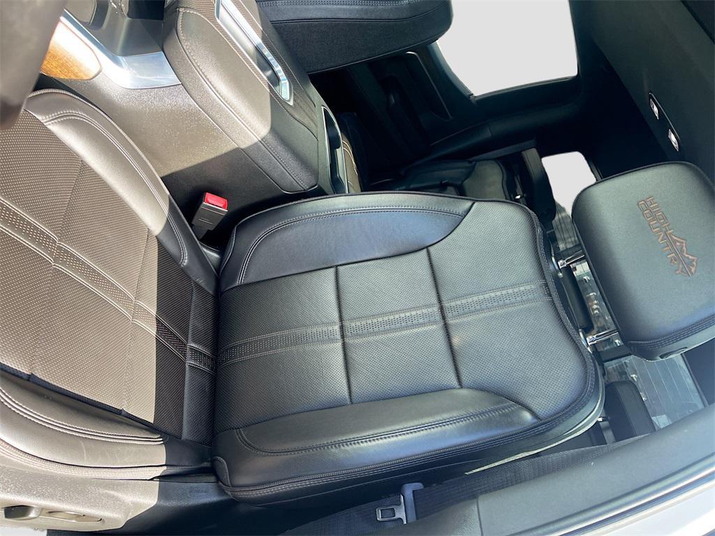 used 2022 Chevrolet Silverado 1500 car, priced at $42,000