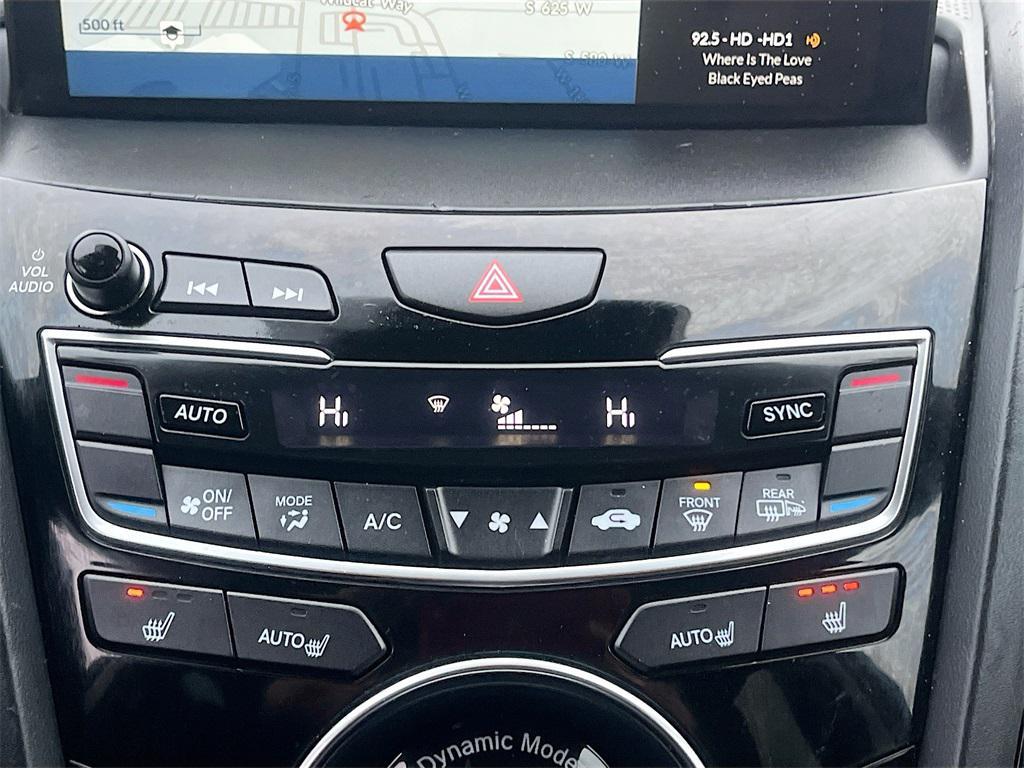 used 2024 Acura RDX car, priced at $33,400