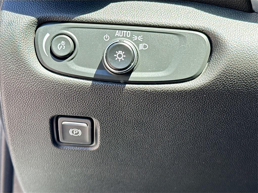 used 2021 Chevrolet Blazer car, priced at $20,800