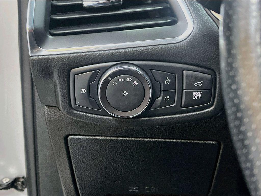 used 2019 Ford Edge car, priced at $18,000