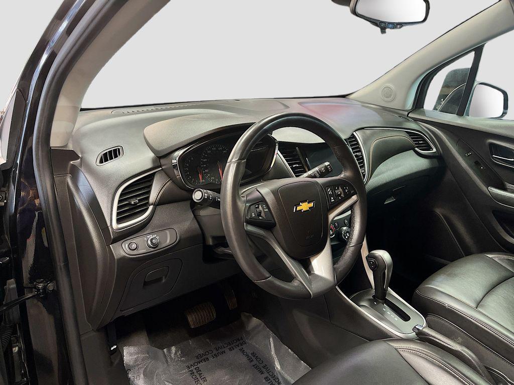 used 2022 Chevrolet Trax car, priced at $15,000