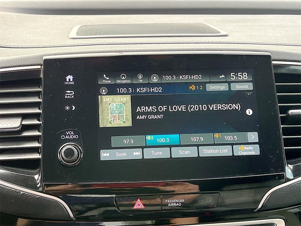 used 2021 Honda Pilot car, priced at $22,800