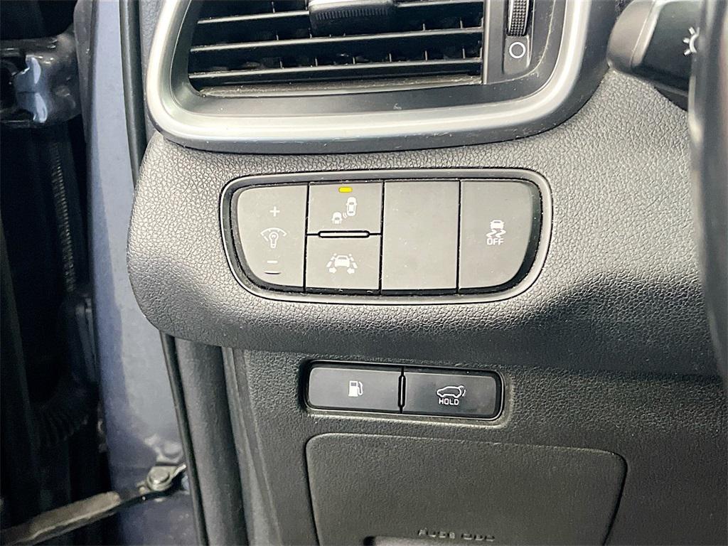 used 2019 Kia Sorento car, priced at $13,400