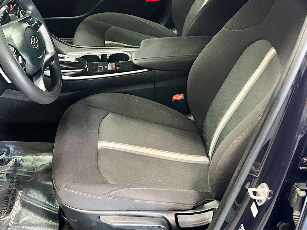 used 2023 Hyundai Sonata Hybrid car, priced at $19,400