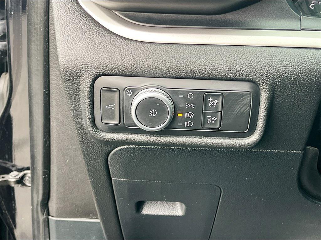 used 2021 Ford Explorer car, priced at $22,500