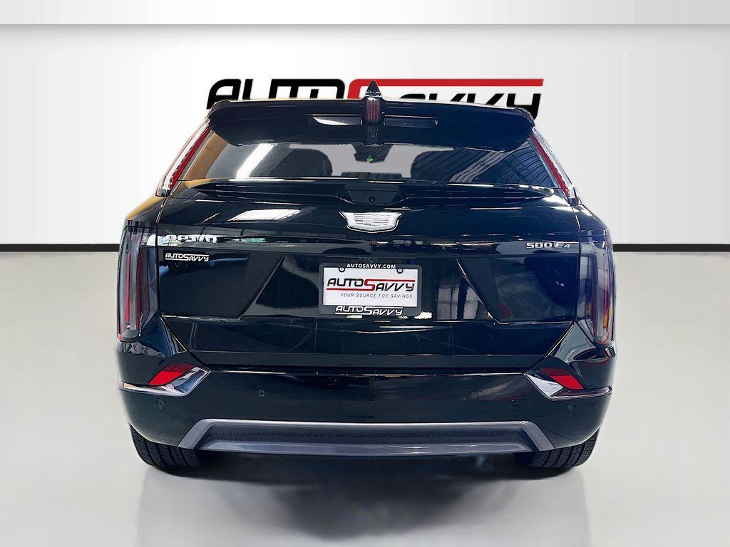 used 2025 Cadillac OPTIQ car, priced at $38,600
