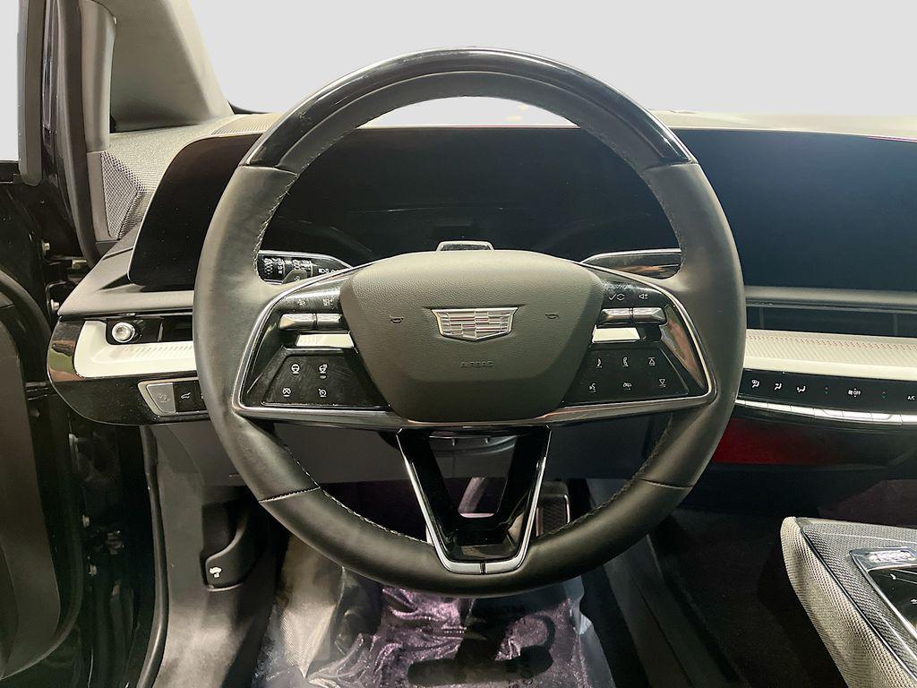 used 2025 Cadillac OPTIQ car, priced at $38,600