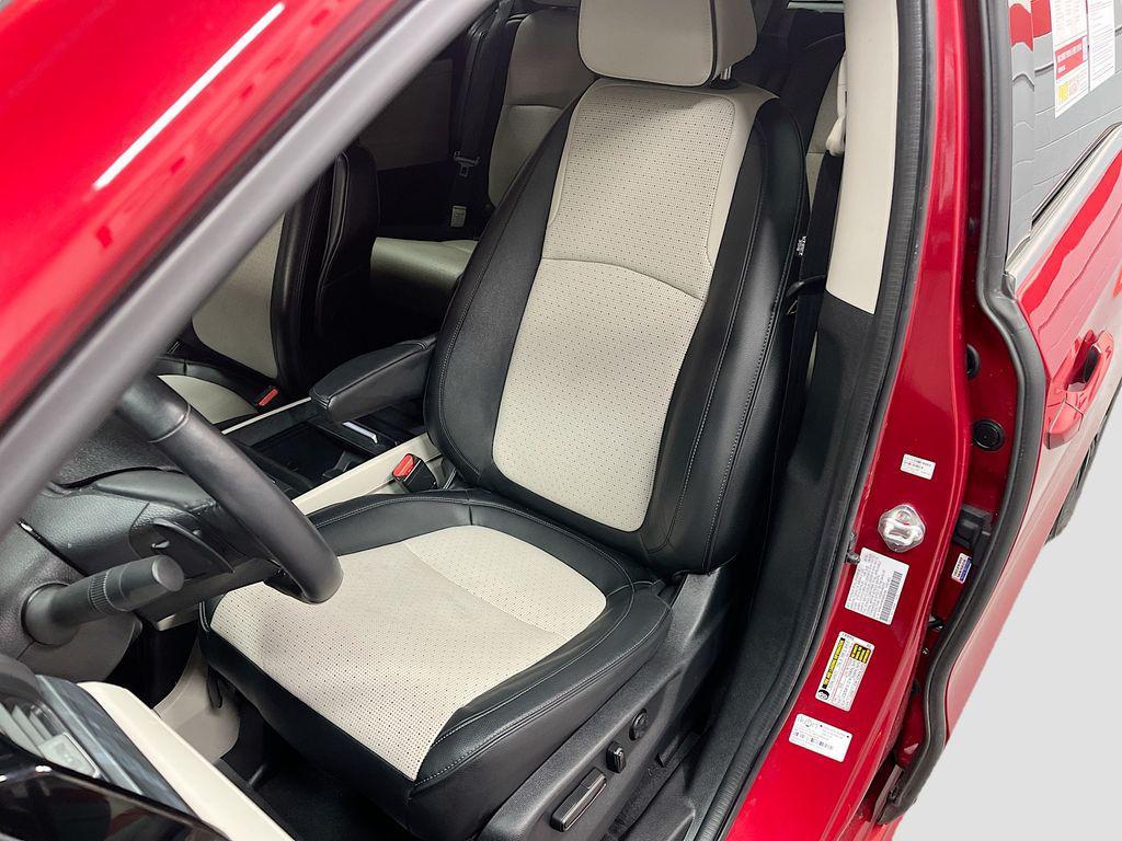 used 2025 Honda Odyssey car, priced at $37,900