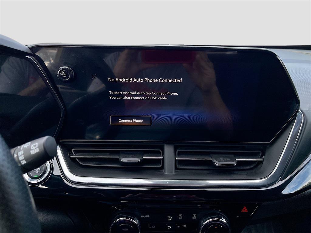 used 2025 Chevrolet Trax car, priced at $18,800