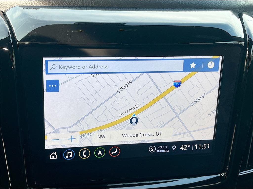 used 2023 Chevrolet Traverse car, priced at $28,900