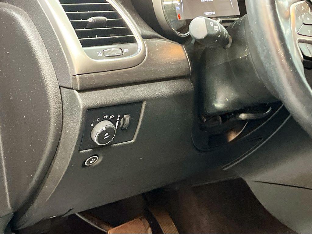 used 2018 Jeep Grand Cherokee car, priced at $13,800