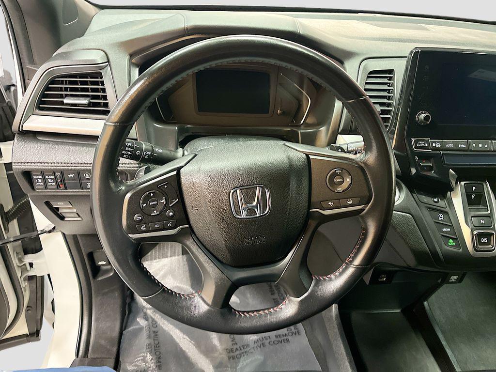 used 2023 Honda Odyssey car, priced at $29,600