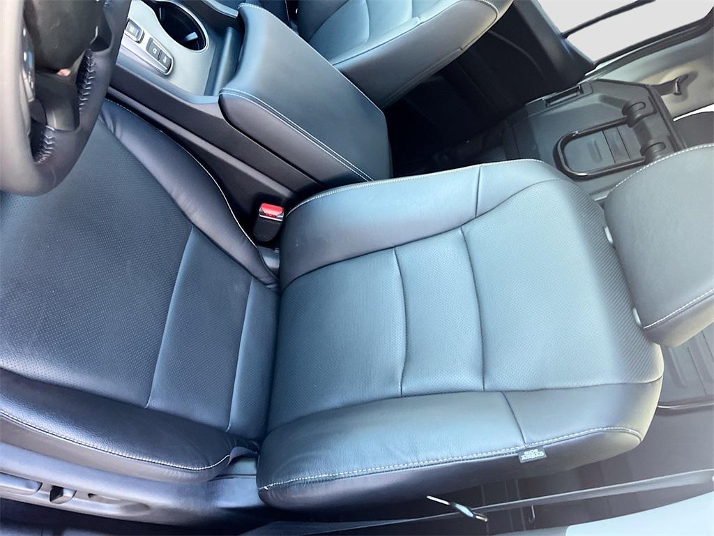 used 2025 Honda Ridgeline car, priced at $31,000