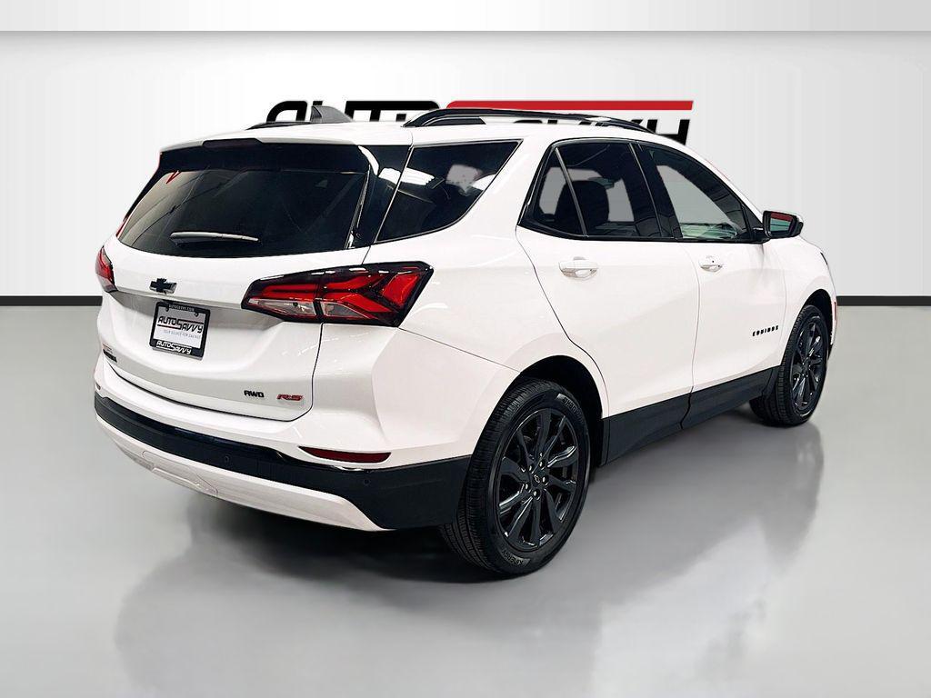 used 2024 Chevrolet Equinox car, priced at $23,900