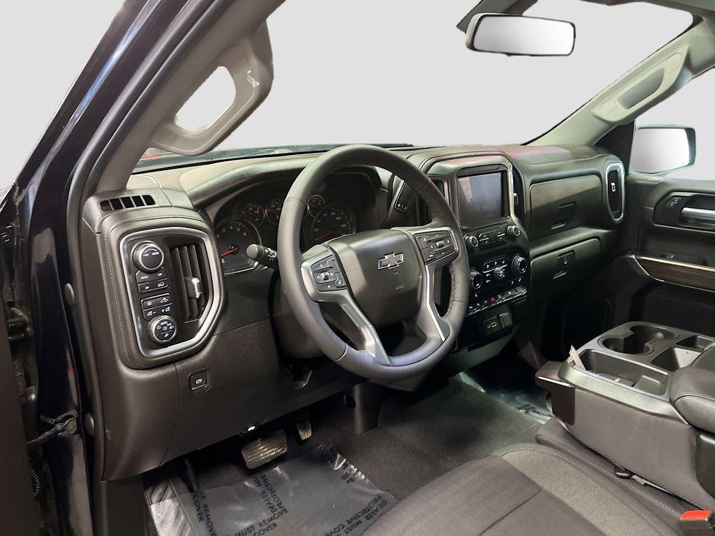 used 2022 Chevrolet Silverado 1500 Limited car, priced at $31,100