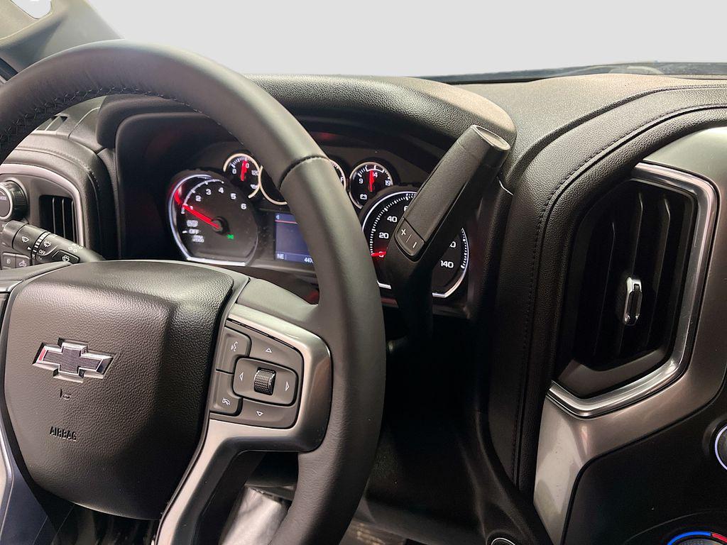 used 2022 Chevrolet Silverado 1500 Limited car, priced at $31,100