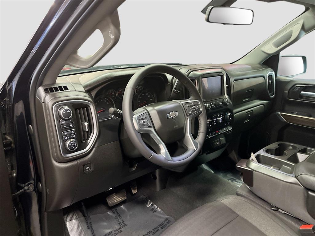 used 2022 Chevrolet Silverado 1500 car, priced at $31,900
