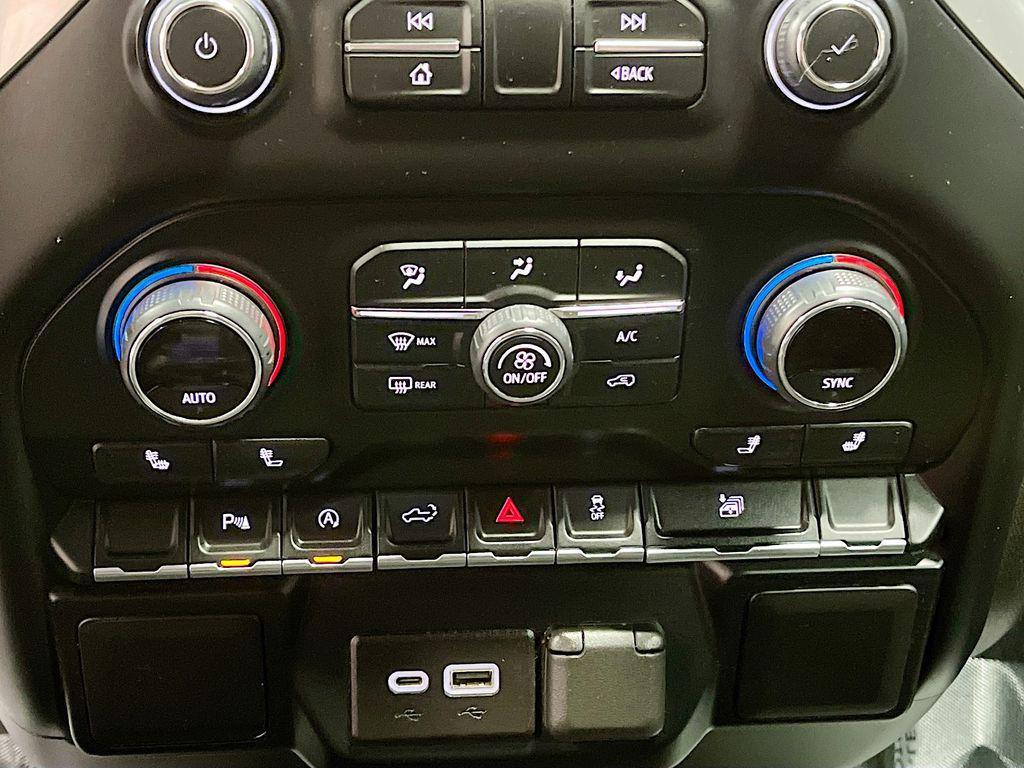 used 2022 Chevrolet Silverado 1500 Limited car, priced at $31,100