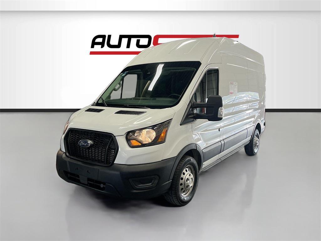 2024 Oxford White Ford Transit-350