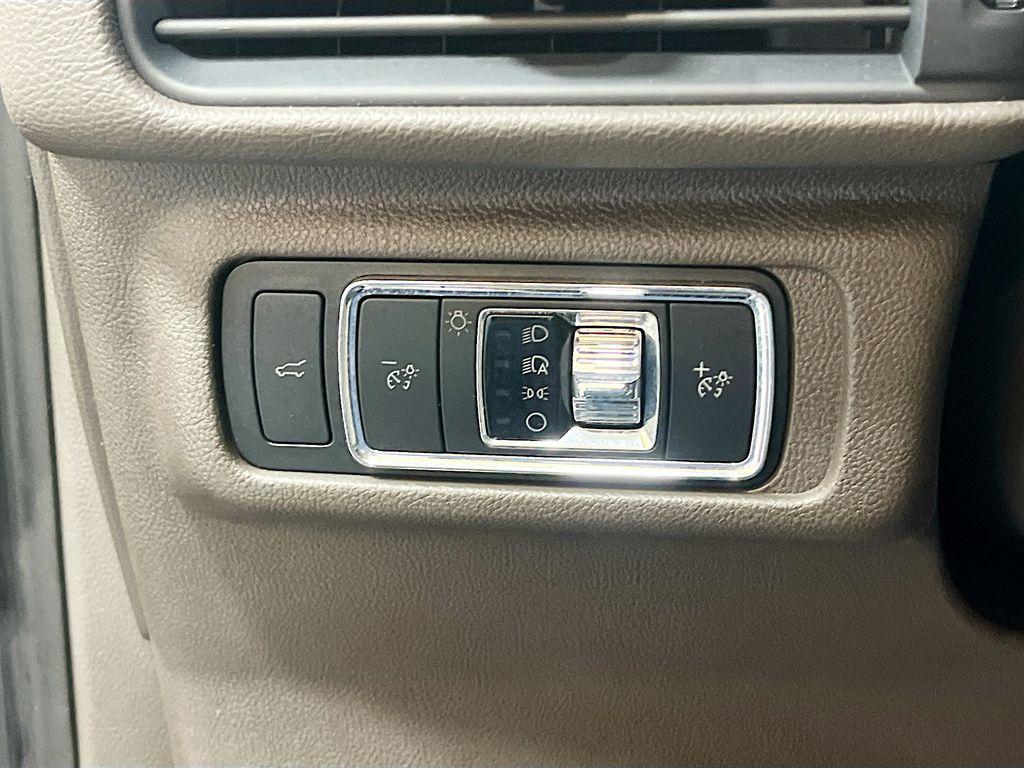 used 2024 Lincoln Corsair car, priced at $30,300