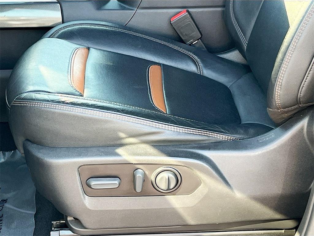 used 2021 GMC Sierra 1500 car, priced at $36,300