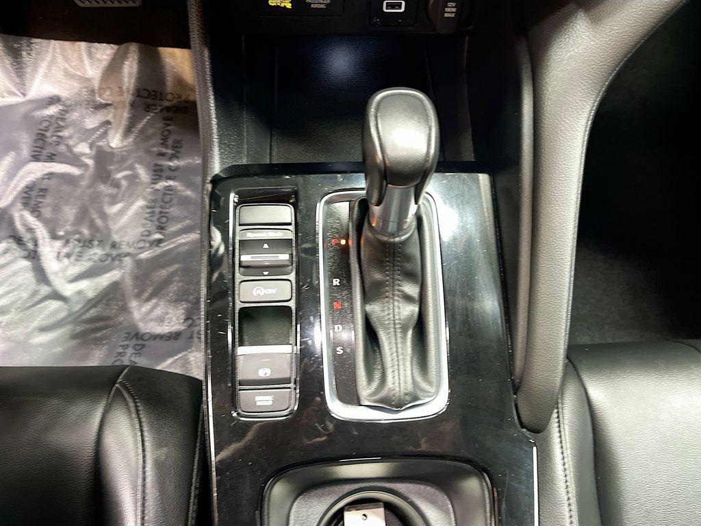 used 2025 Acura Integra car, priced at $24,500