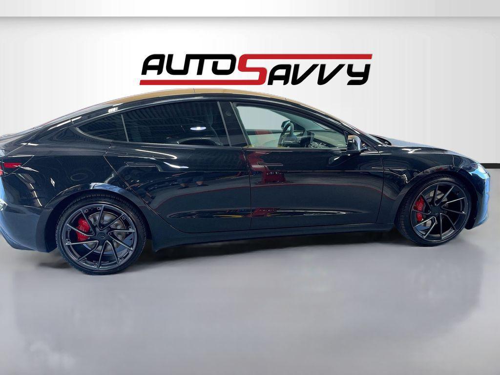 Tesla Model 3 view 8