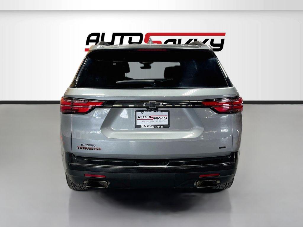 used 2023 Chevrolet Traverse car, priced at $31,800
