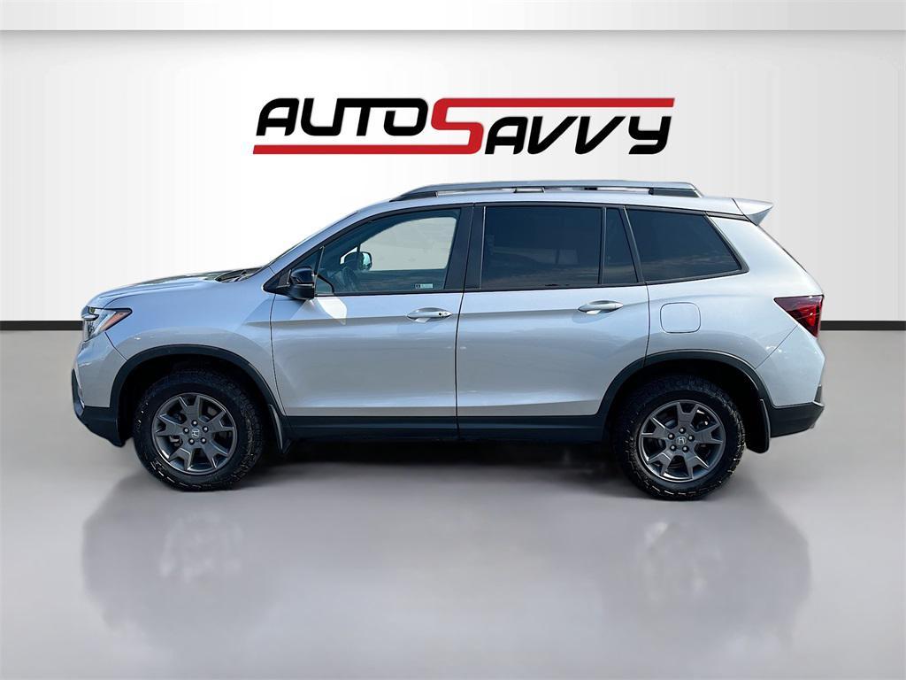 used 2024 Honda Passport car, priced at $31,200