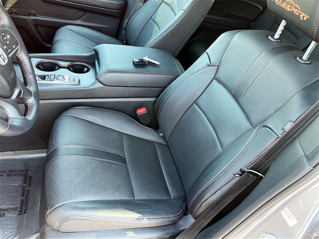 used 2024 Honda Passport car, priced at $31,200