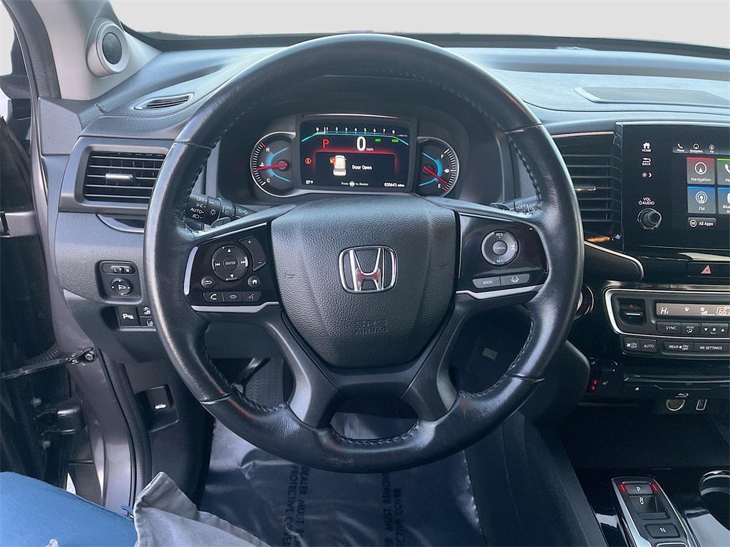 used 2022 Honda Pilot car, priced at $27,500