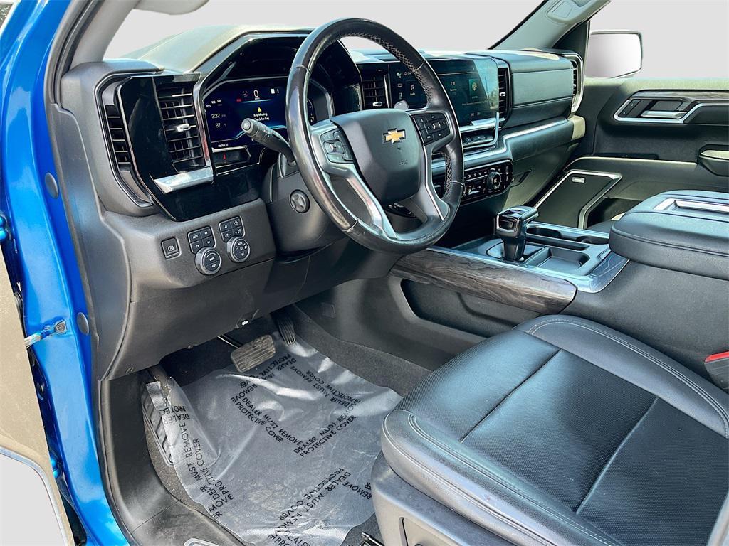 used 2022 Chevrolet Silverado 1500 car, priced at $35,600