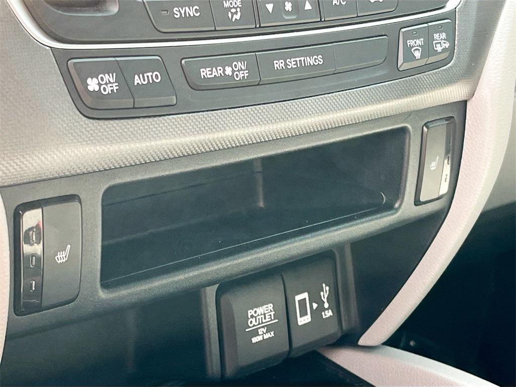 used 2023 Honda Ridgeline car, priced at $25,600