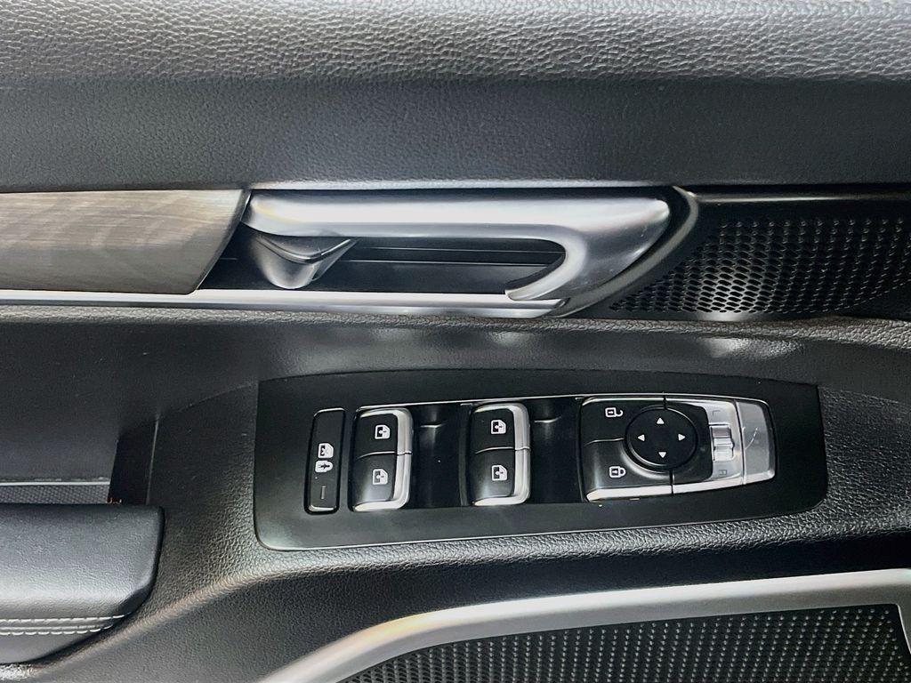 used 2023 Kia Telluride car, priced at $31,600