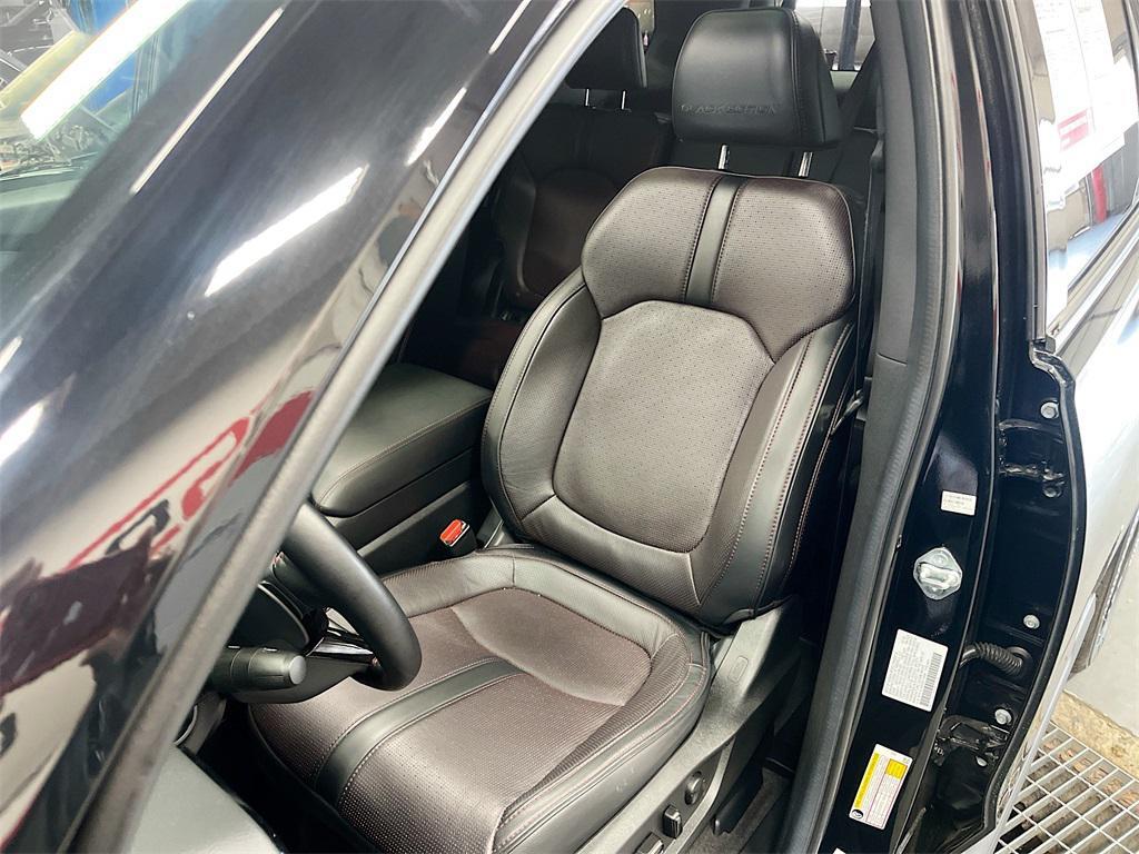 used 2025 Honda Pilot car, priced at $39,200