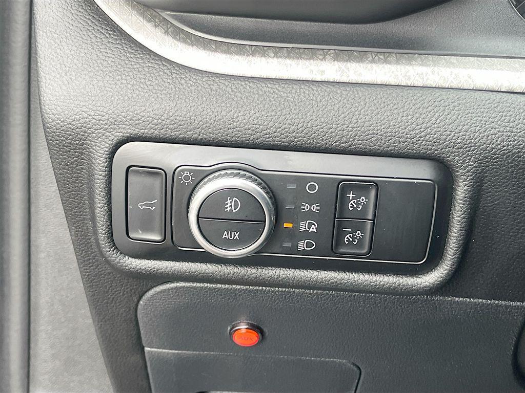 used 2024 Ford Explorer car, priced at $30,600