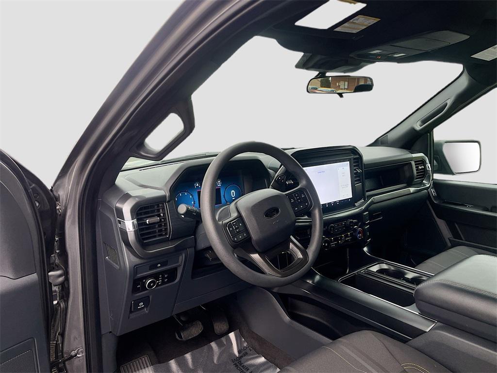 used 2025 Ford F-150 car, priced at $37,800