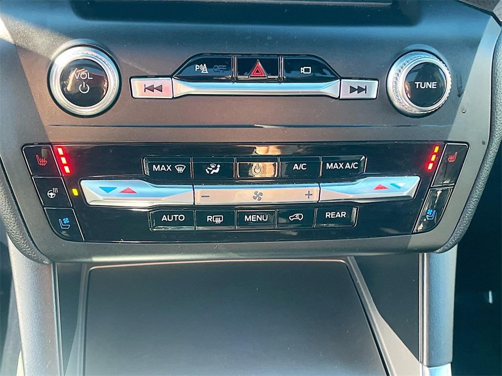 used 2020 Ford Explorer car, priced at $27,500