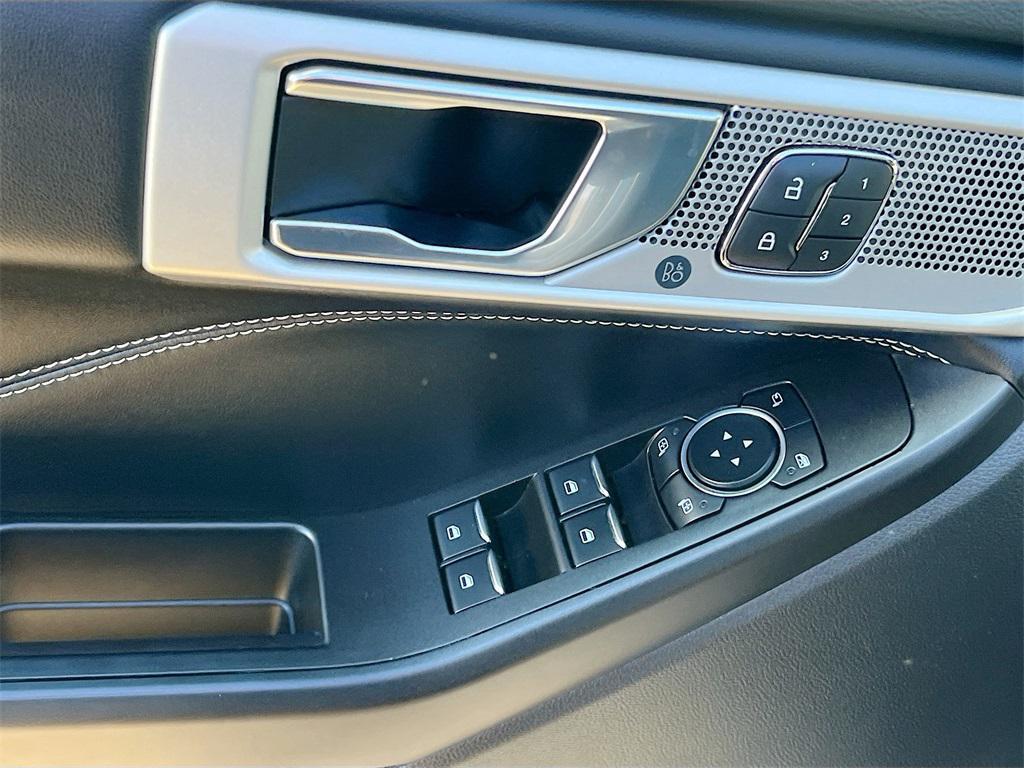 used 2020 Ford Explorer car, priced at $27,500