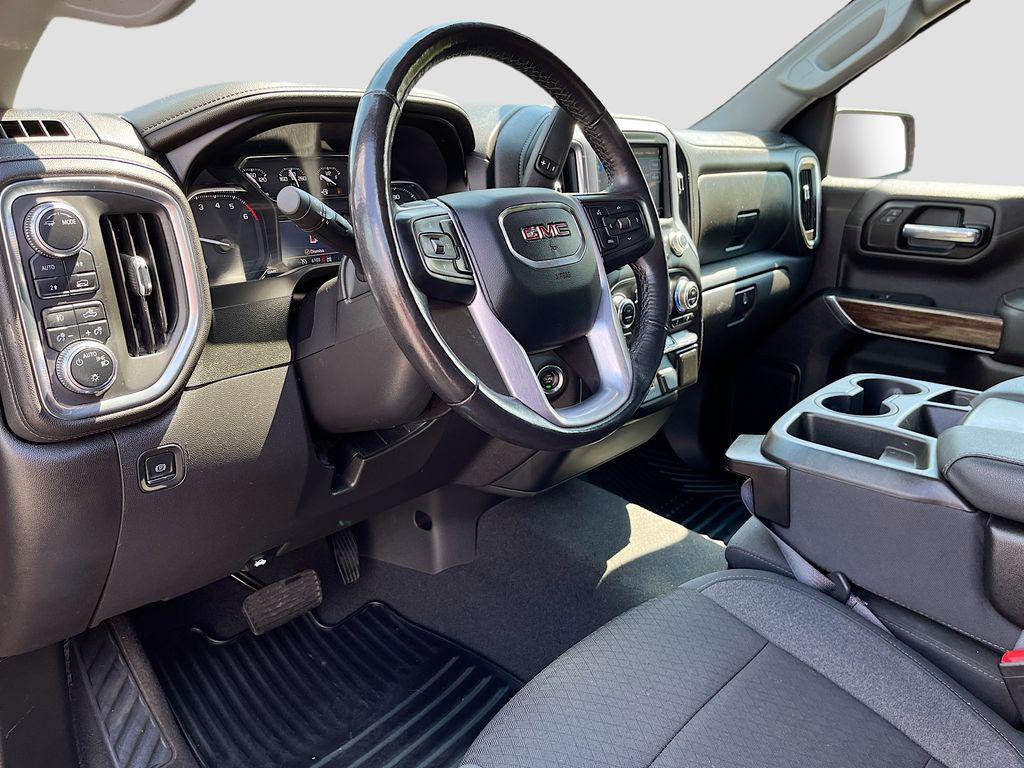 used 2022 GMC Sierra 1500 car, priced at $30,900