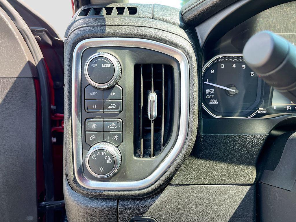 used 2022 GMC Sierra 1500 car, priced at $30,900