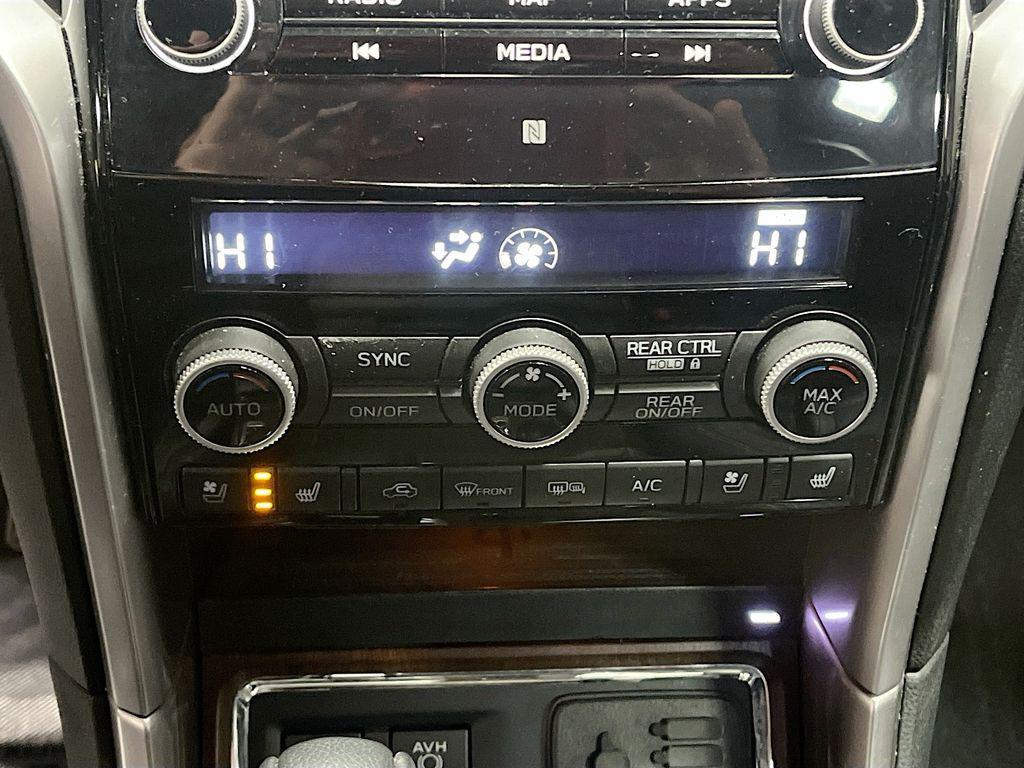 used 2022 Subaru Ascent car, priced at $25,400