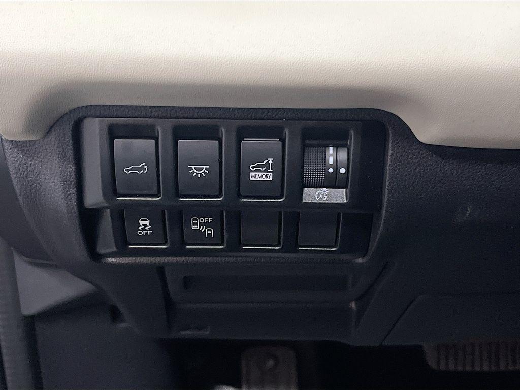 used 2022 Subaru Ascent car, priced at $25,400