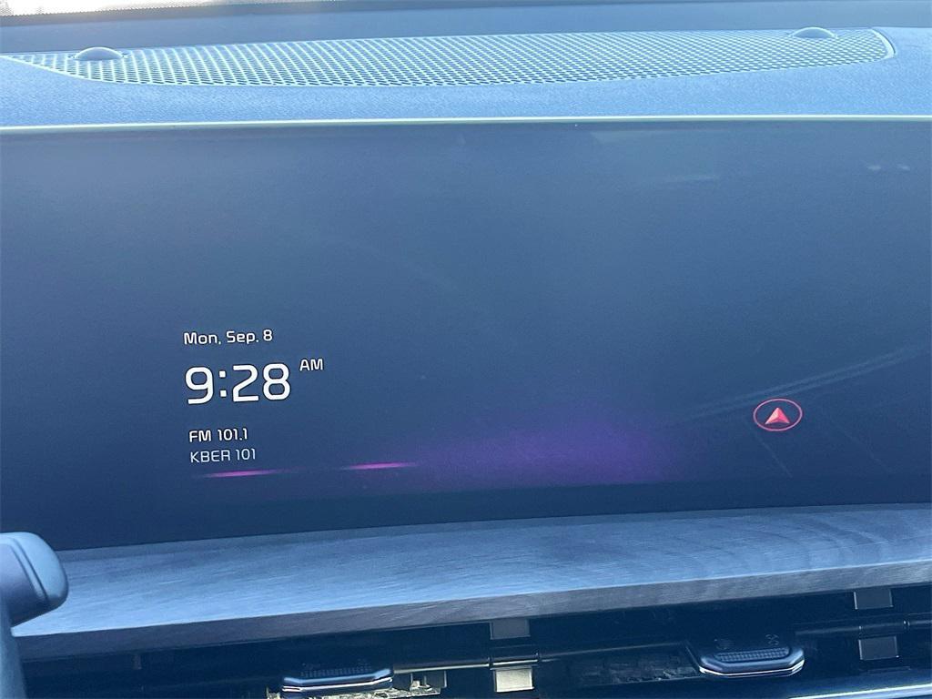 used 2024 Kia Telluride car, priced at $35,300