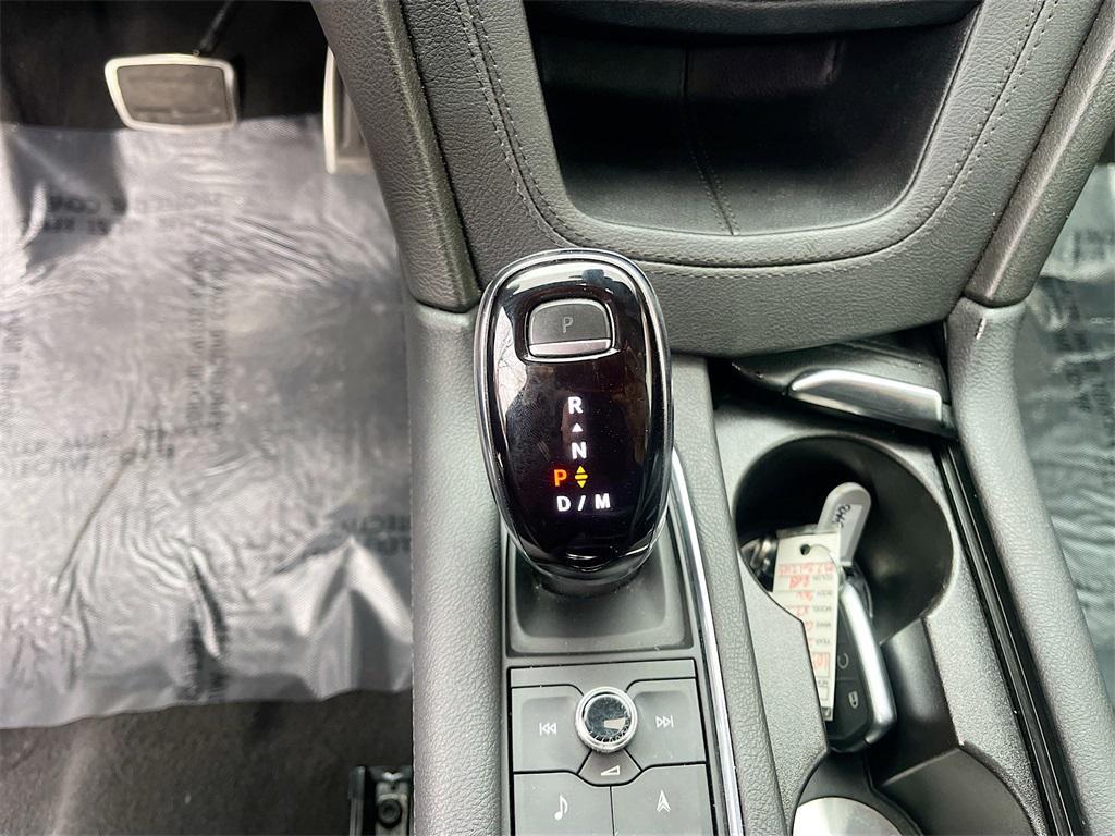 used 2021 Cadillac XT5 car, priced at $25,000