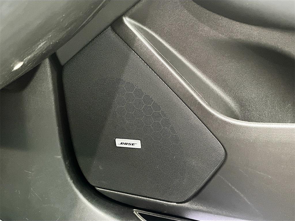 used 2021 Cadillac XT5 car, priced at $25,000