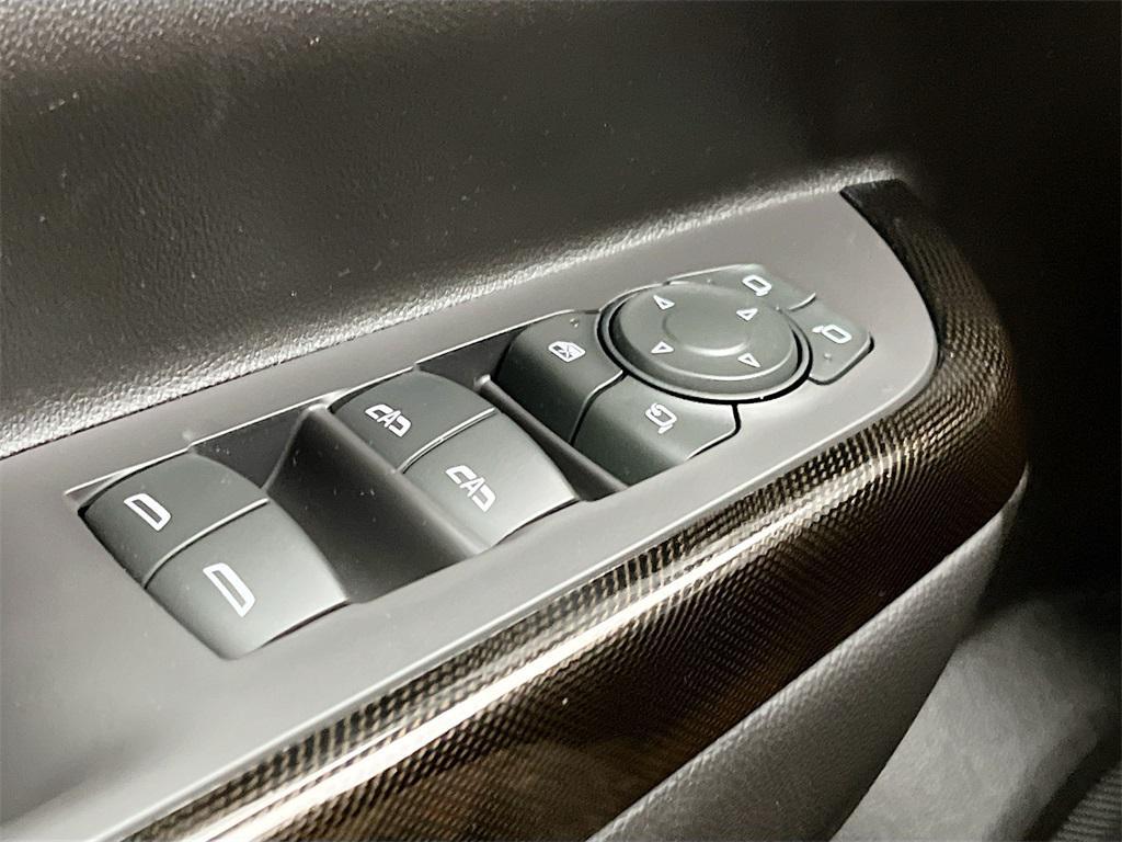 used 2022 GMC Acadia car, priced at $23,900