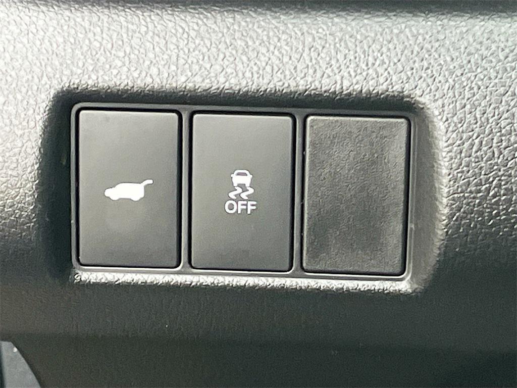 used 2025 Honda Pilot car, priced at $35,800